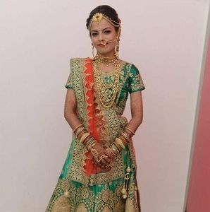 Meet your Posher, Mita